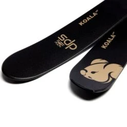 DPS FOUNDATION KOALA 118 BLACK + MARKER GRIFFON 13 ID BLACK 11 DPS FOUNDATION KOALA 118 BLACK + MARKER GRIFFON 13 ID BLACK -Ski Plezier 9 120444 foundation koala 118 black s f118k bk 03