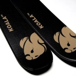 DPS FOUNDATION KOALA 118 BLACK + MARKER GRIFFON 13 ID BLACK 12 DPS FOUNDATION KOALA 118 BLACK + MARKER GRIFFON 13 ID BLACK -Ski Plezier 9 120444 foundation koala 118 black s f118k bk 04