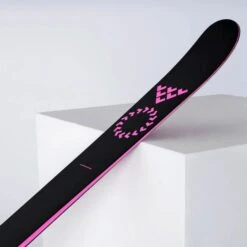 BLACK CROWS CORVUS FIFTEEN 22 12 BLACK CROWS CORVUS FIFTEEN 22 -Ski Plezier 9 125554 101600 05