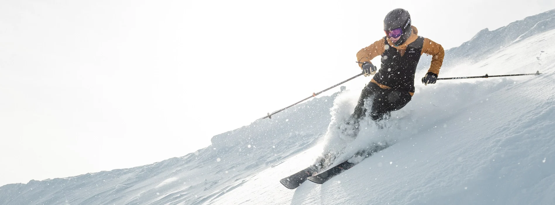 Voorkant 9 Voorkant -Ski Plezier evo fy24 wntr gearpreview 2023 01 03 jacob smith dsc 0600